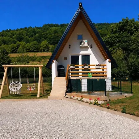 Apartman Lajla *
