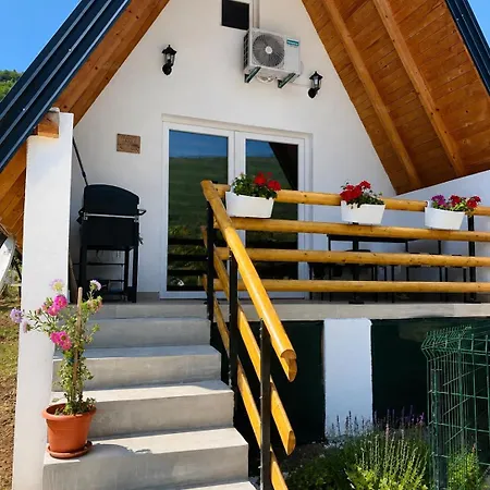 Lajla Apartman Orašac